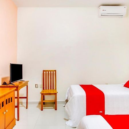 Hotel La Estancia Colima Dış mekan fotoğraf