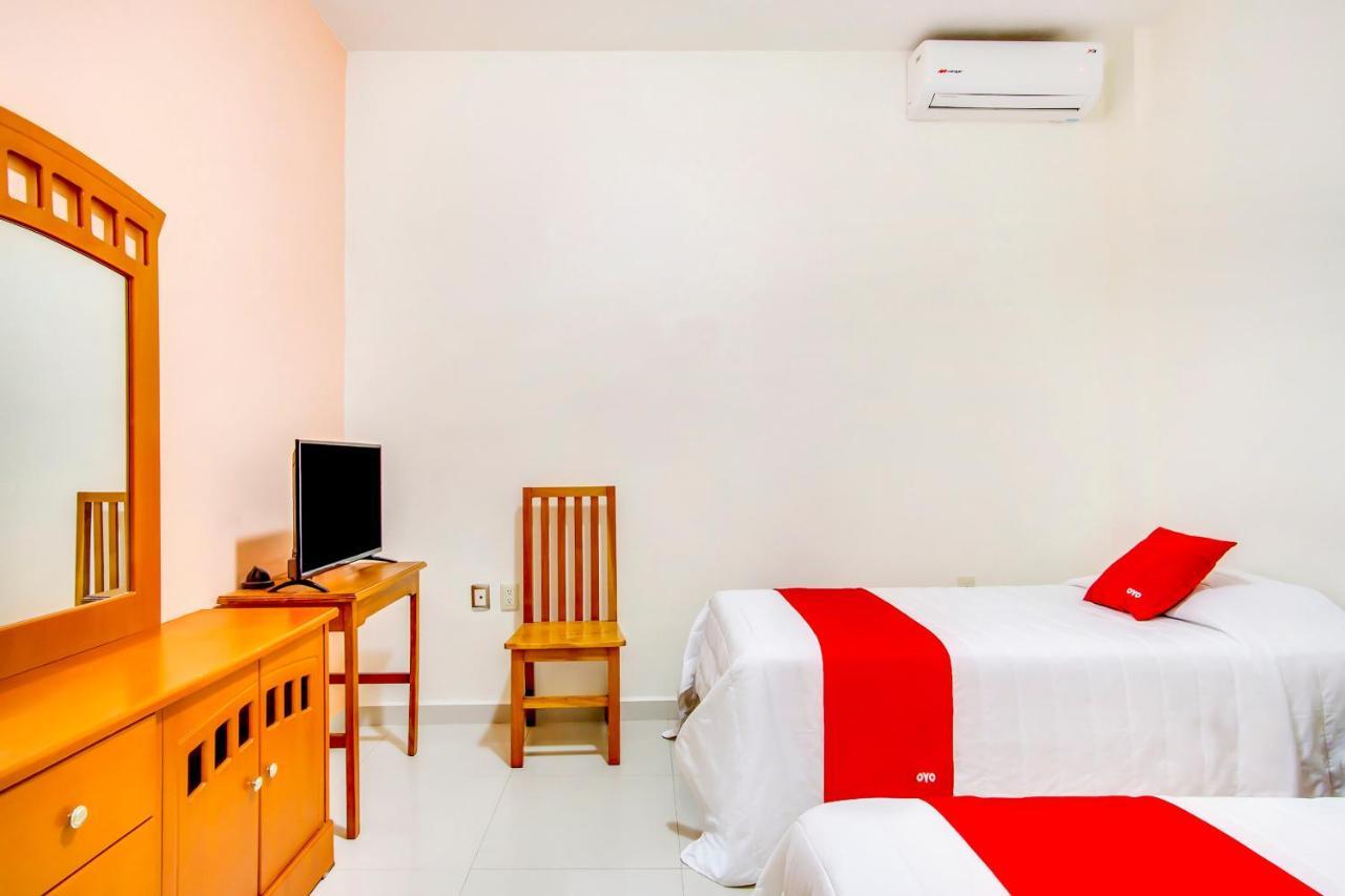 Hotel La Estancia Colima Dış mekan fotoğraf