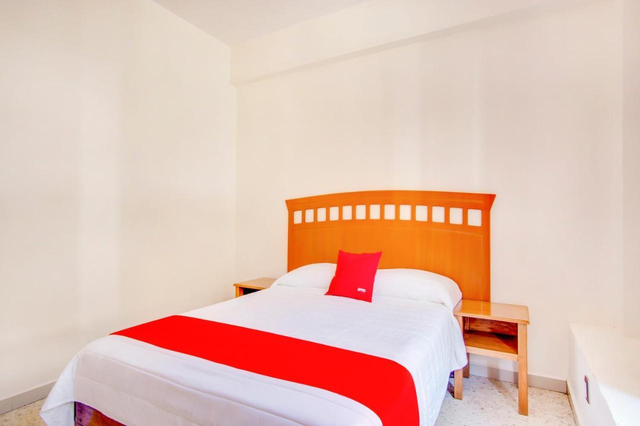 Hotel La Estancia Colima Dış mekan fotoğraf