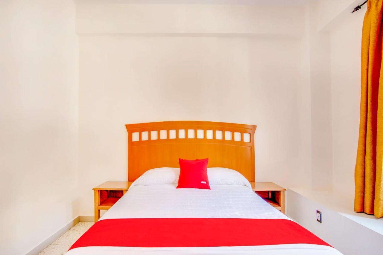 Hotel La Estancia Colima Dış mekan fotoğraf