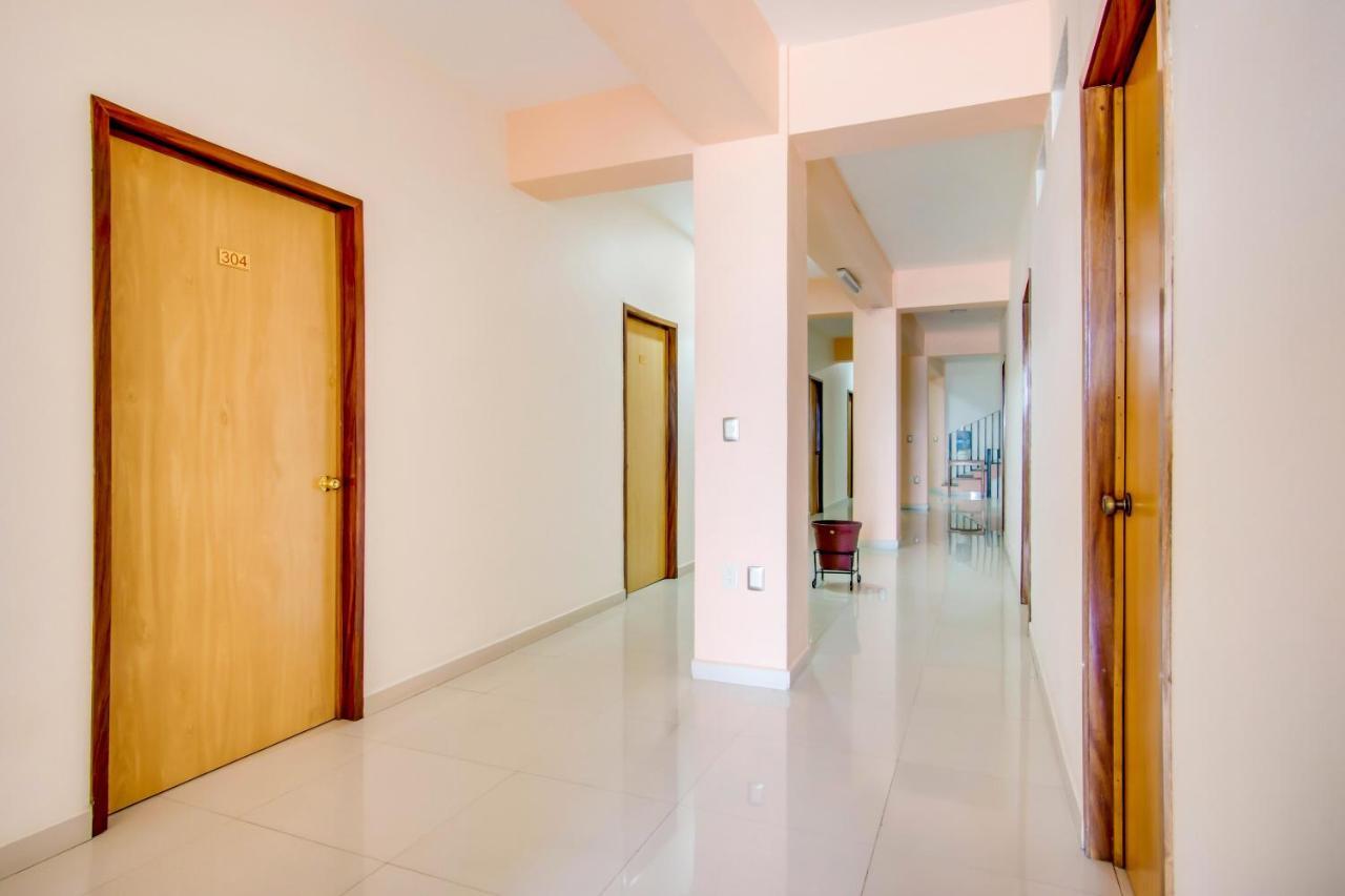 Hotel La Estancia Colima Dış mekan fotoğraf
