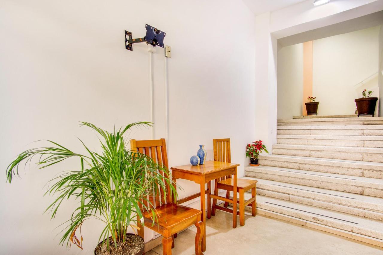 Hotel La Estancia Colima Dış mekan fotoğraf